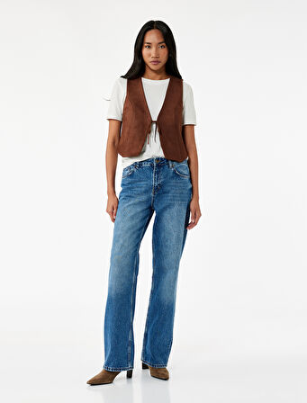 Slim Fit V Yaka Bağlama Detaylı Crop Suni Süet Yelek