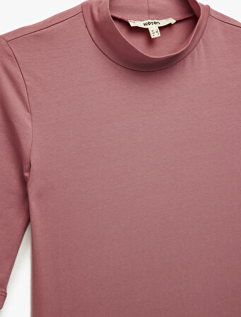 Slim Fit Pamuklu 3/4 Kol Dik Yaka Tişört