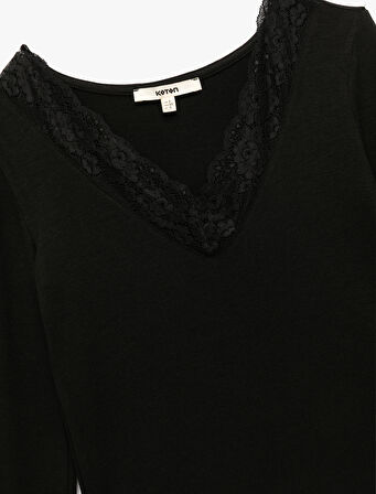 Uzun Kollu Dantel Detaylı Slim Fit V Yaka Tişört