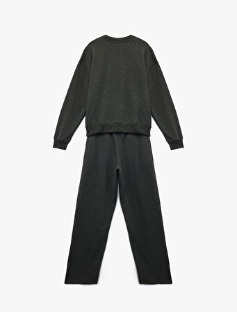 Rahat Kalıp Üç İplik Uzun Kollu Sweatshirt Eşofman Takımı