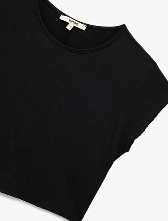 Kısa Yarasa Kollu Bisiklet Yaka Tişört