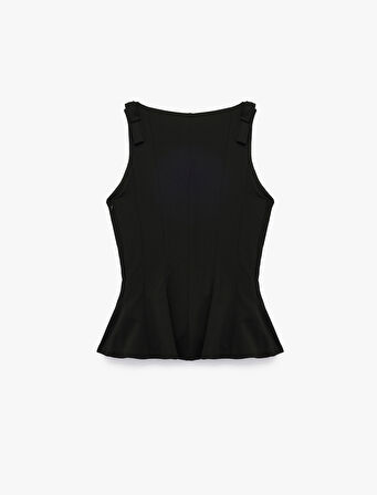 Krep Scuba Kumaş Slim Fit Kolsuz Kayık Yaka Fiyonk Detaylı Peplum Bluz