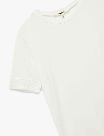 Slim Fit Ribana Detaylı Kısa Kollu Bisiklet Yaka Tişört