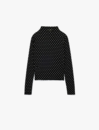 Slim Fit Uzun Kollu Dik Yaka Puantiyeli Tişört