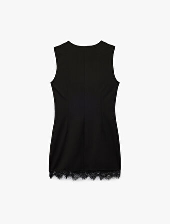 Kolsuz Bisiklet Yaka Bağlama Detaylı Slim Fit Dantel Detaylı Mini Elbise