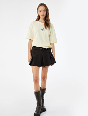 Kısa Kollu Bisiklet Yaka Nakışlı Oversize Tişört