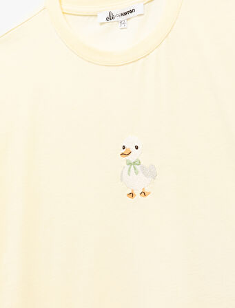 Rahat Kalıp Kısa Kollu Bisiklet Yaka Ördek Nakışlı Tişört