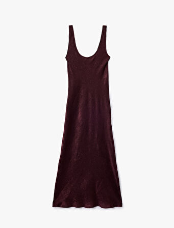 Slim Fit Kolsuz U Yaka Kalın Askılı Uzun Saten Elbise