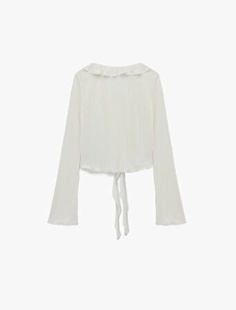 Viskon Karışımlı Fırfır Detaylı Düğmeli V Yaka Slim Fit Uzun Kollu Tişört