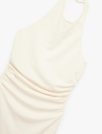 Bürümcük Kumaş Drape Detaylı Sırt Dekolteli Midi Boy Halter Yaka Elbise