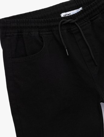 Cep Detaylı Bermuda Beli Bağcıklı Slim Fit Jean Şort