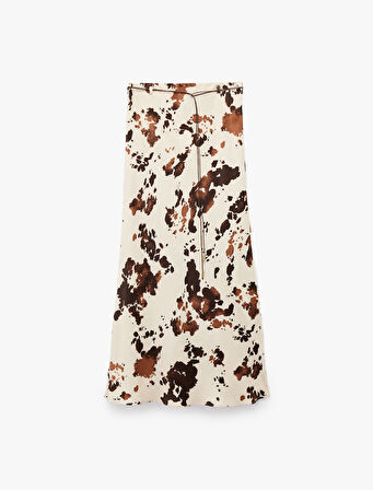 Kemer Detaylı Desenli Uzun Saten Etek