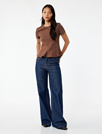 Kısa Kollu Bisiklet Yaka Volanlı Bluz