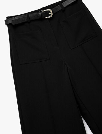 Kemerli Aplike Cepli Culotte Fit Kısa Geniş Paça Kumaş Pantolon