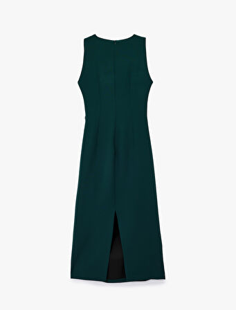 Krep Kumaş Drape Detaylı Yırtmaçlı Kolsuz Bisiklet Yaka Midi Kalem Elbise