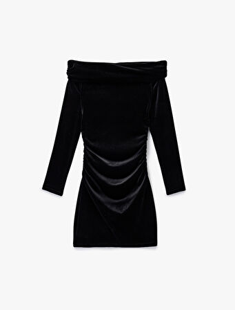 Slim Fit Uzun Kollu Omzu Açık Madonna Yaka Mini Kadife Elbise