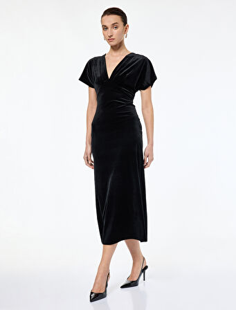 Slim Fit Kısa Yarasa Kollu Kruvaze V Yaka Midi Boy Kadife Elbise