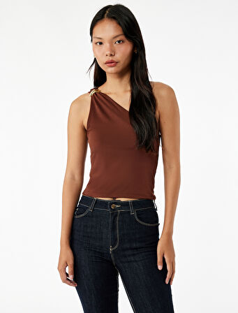 Metal Aksesuarlı Slim Fit Tek Omuz Kolsuz Bluz