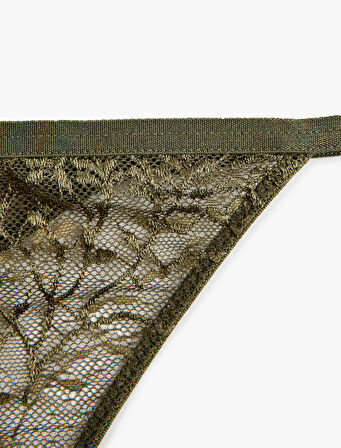 Dantelli Rahat Kalıp String Külot