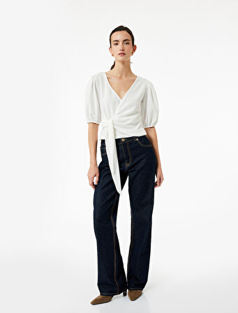 Bürümcük Kumaş Önden Bağlama Detaylı Kısa Balon Kollu Kruvaze Tişört