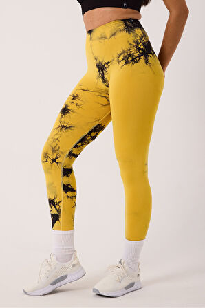 Spor Tayt Batik Desenli Dikişsiz Esnek ve Toparlayıcı Push Up Kadın Tayt