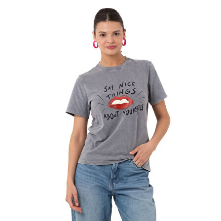 Lips Regular Gri T-Shirt