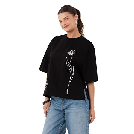 Two Flowers Crop Overisize Siyah T-Shirt