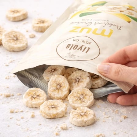 Liyola Freeze Dry Dondurarak Kurutulmuş Muz Dilimleri 20 G X 10 -  Doğal Atıştırmalık (Onlu Paket)