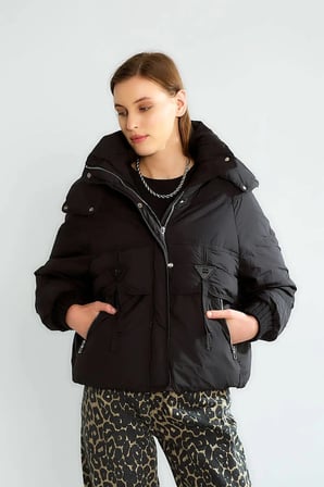 Robin Kapüşonlu Cep Detaylı Şişme Oversize Kadın Mont Siyah D99749