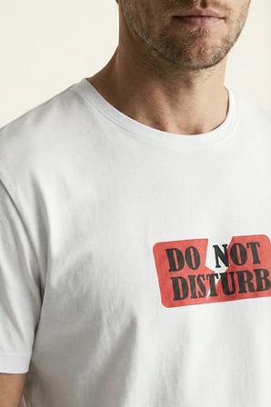 elemge %100 Pamuk Pijama Üstü T-Shirt Süprem Compact Penye Erkek Rahat Kalıp Beyaz Kısa Kol Do Not Disturb