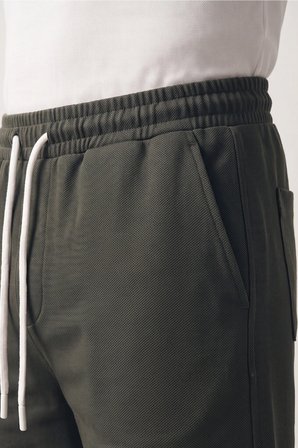 Elemge Erkek Haki Dokulu Kumaş Rahat Kalıp Beli İpli Şort Günlük Basic Regular Fit Cepli Normal Bel Esnek Bermuda