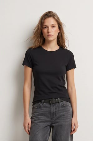 Elemge 2'li Paket Pamuklu Vücuda Oturan Magic Fit Kadın Stretch T-Shirt Compact Penye Kısa Kol Esnek Basic Tişört Elastan Siyah Beyaz