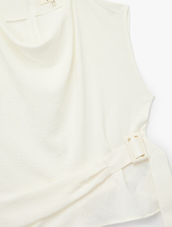 Aerobin Kumaş Kolsuz Degaje Yaka Kemer Detaylı Bluz