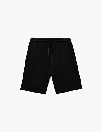 Beli Bağcıklı Cep Detaylı Pamuklu Straight Fit Spor Şort