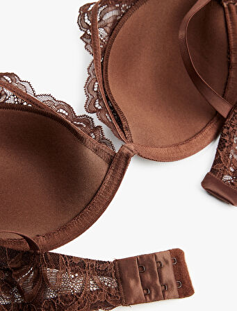 Desteksiz Rahat Kalıp Balenli Dantelli Sütyen