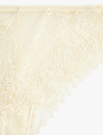 Rahat Kalıp Dantel Detaylı Brazilian Külot