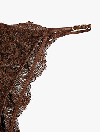 Dantel Detaylı Rahat Kalıp Brazilian Külot