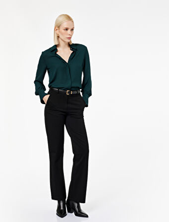 Klasik Yaka Düğmeli Uzun Kollu Krep Gömlek