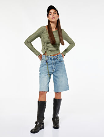 Asimetrik Yaka Slim Fit Büzgülü Uzun Kollu Tişört