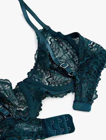 Balenli Dolgusuz Rahat Kalıp Dantelli Sütyen