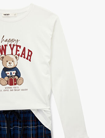 Pamuklu Uzun Kollu Bisiklet Yaka Yılbaşı Temalı Pijama Takımı