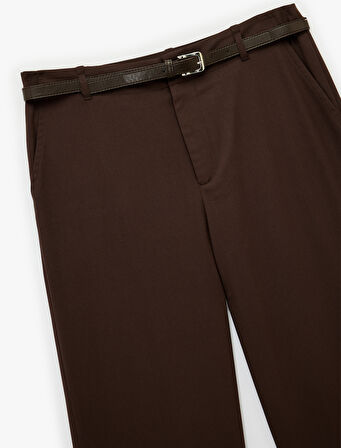 Kemer Detaylı Cepli Geniş Paça Viskon Karışımlı Kumaş Pantolon