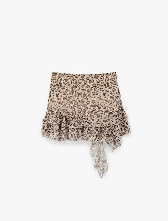 Asimetrik Kesim Fırfırlı Şortlu Leopar Desenli Mini Etek