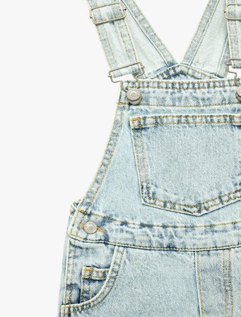 Pamuklu Cepli Toka Detaylı Kısa Jean Salopet