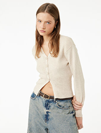 Düğmeli V Yaka Uzun Kollu Triko Hırka