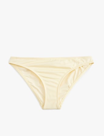 Dokulu Bikini Altı