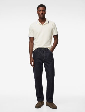 Pamuklu Kısa Kollu Pike Kumaş Çizgi Detaylı Slim Fit Polo Yaka Tişört