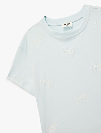 Kurdele Detaylı Pamuklu Kısa Kollu Bisiklet Yaka Tişört