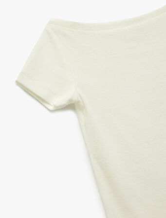 Asimetrik Düşük Omuz Kısa Kollu Modal Tişört