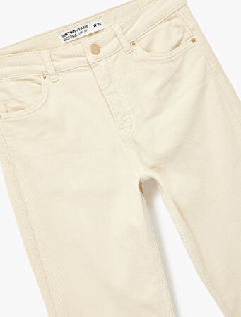 Dar Kesim Düğmeli Cepli İspanyol Paça Jean Pantolon - Flare Jeans